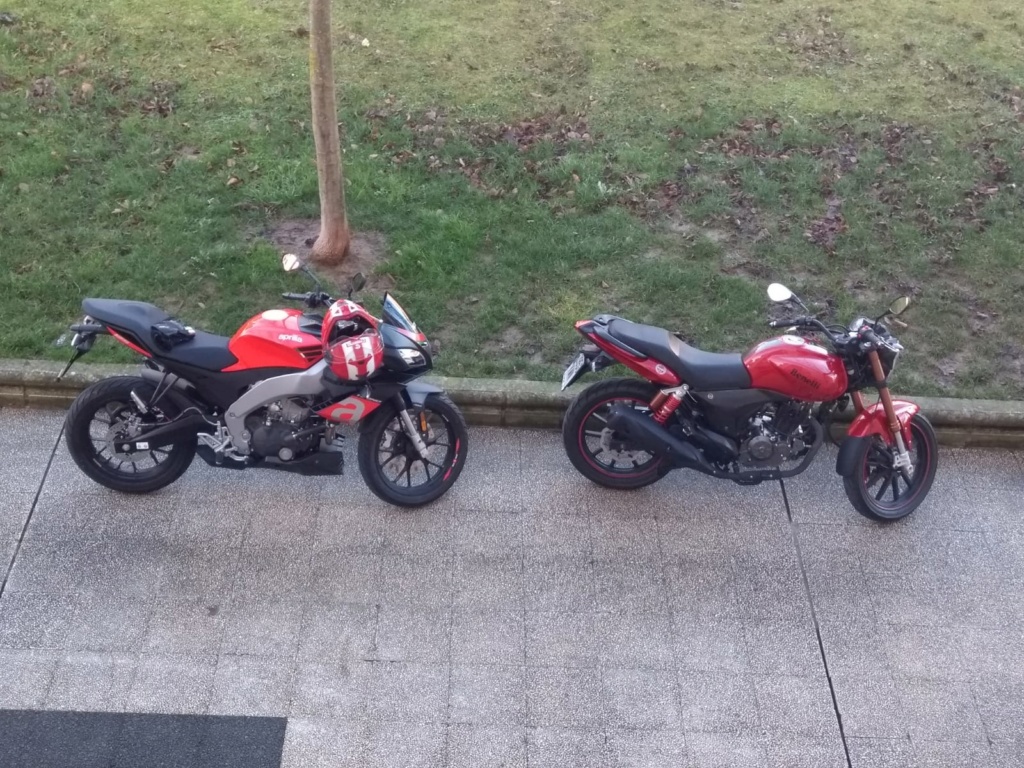 mis 2 nenas keeway rkv y aprilia tuono Img-2010