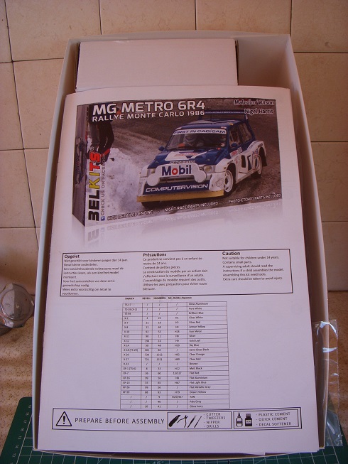 MG METRO 6R4 Belkits 221