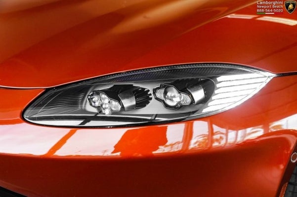 2019 Aston Martin Vantage Coupe Orange  1210