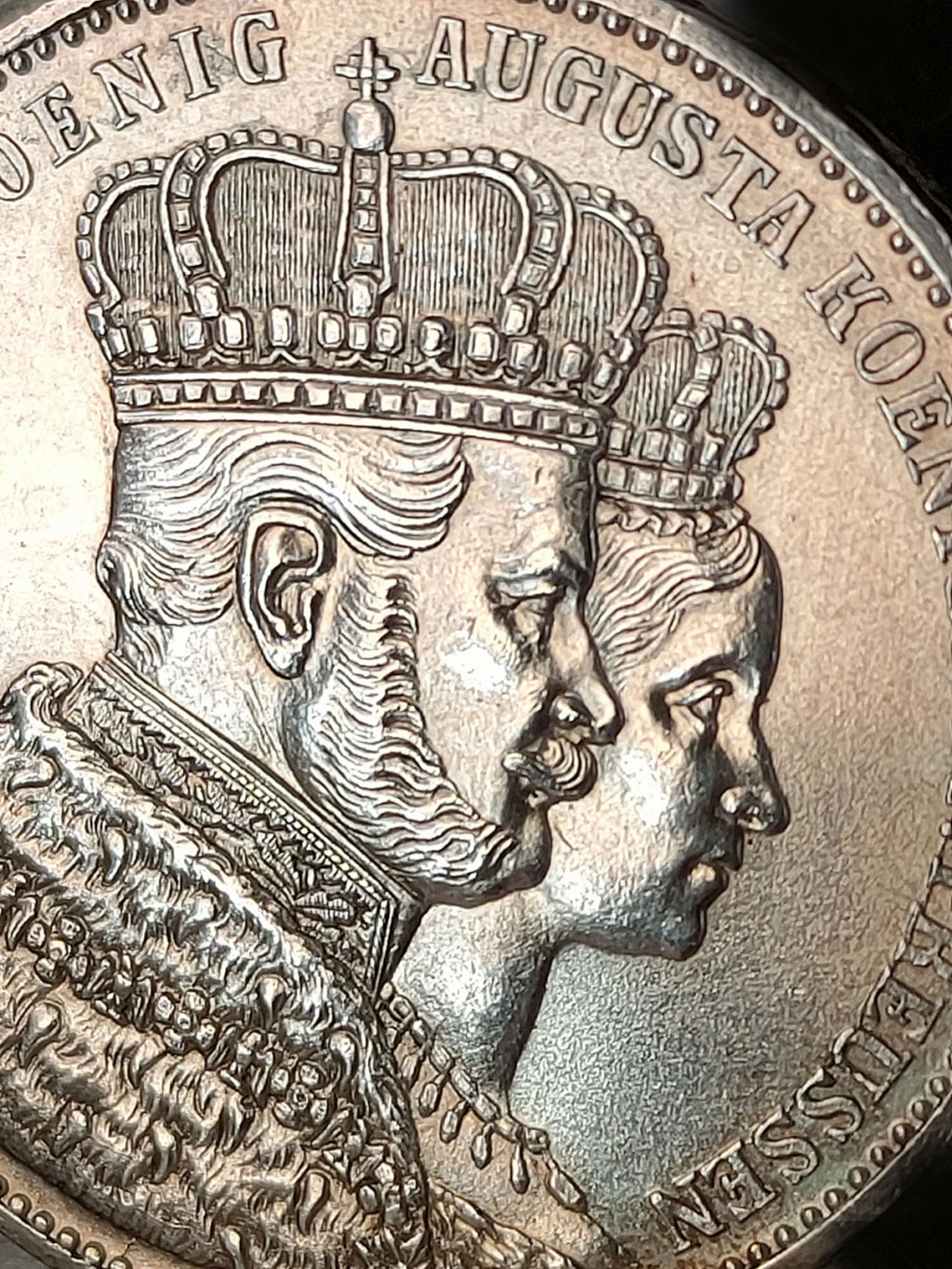 1 Thaler. Prusia (Alemania). 1861. Coronación de Guillermo I y Augusta  0453