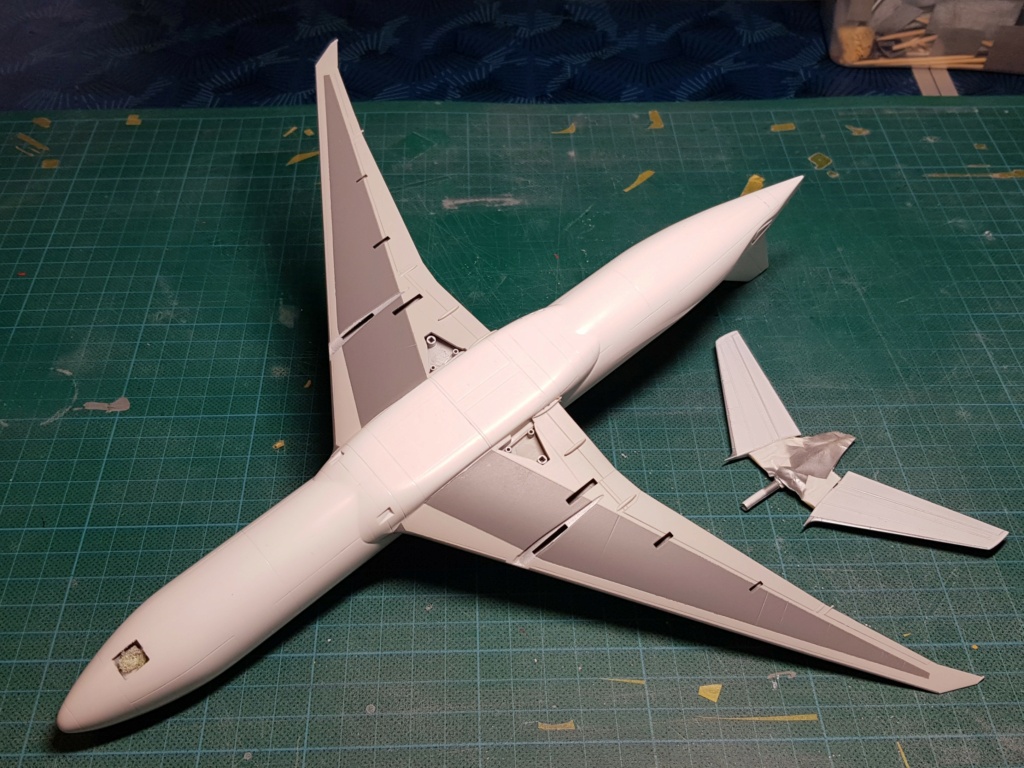 Boeing 777-F28 1/200 Hasegawa - Page 2 20210411