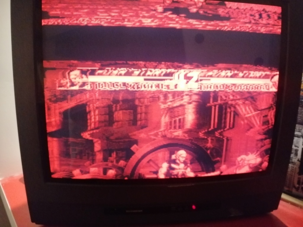 Problème d'image (rouge et tremblante) avec ma Neo Geo 0 reçu il y a peu :-( Img_2011