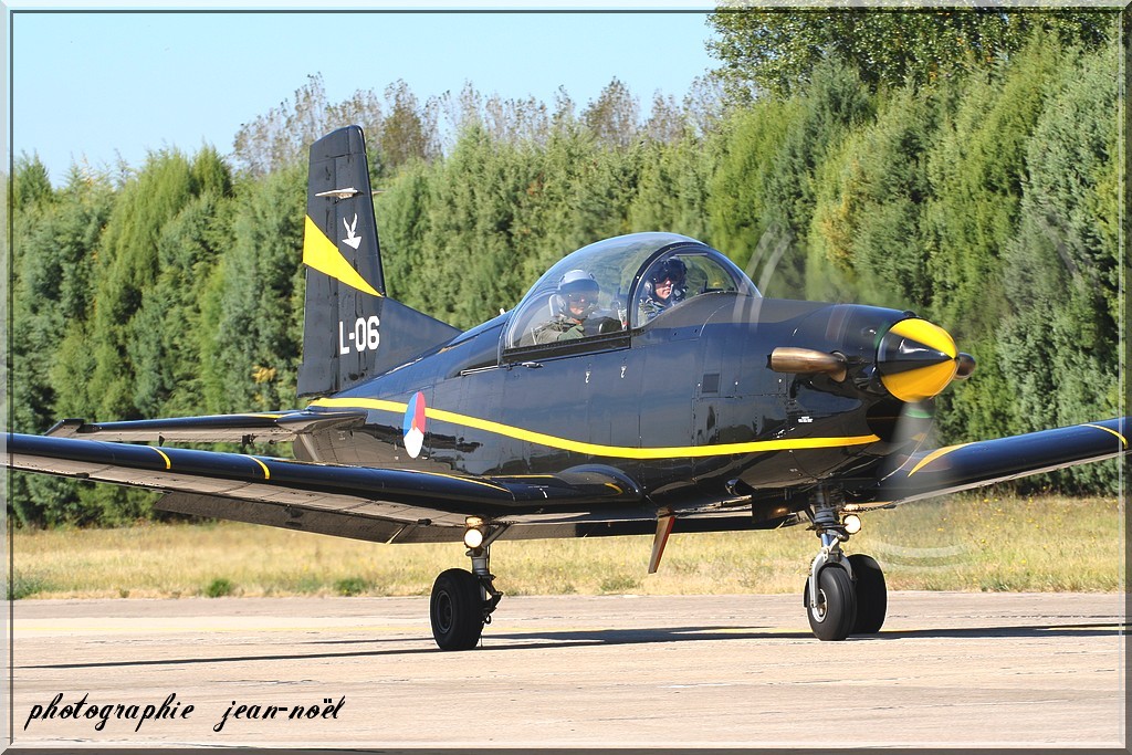 pilatus PC-7 Img_0810