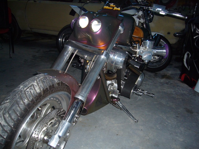Roh, les belles machines (Harley) P1010315