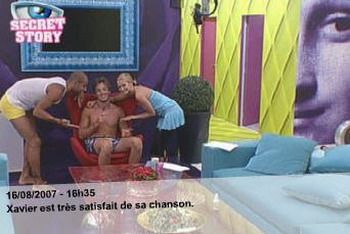 photos du 16/08/2007 SITE DE TF1 Ro_06610