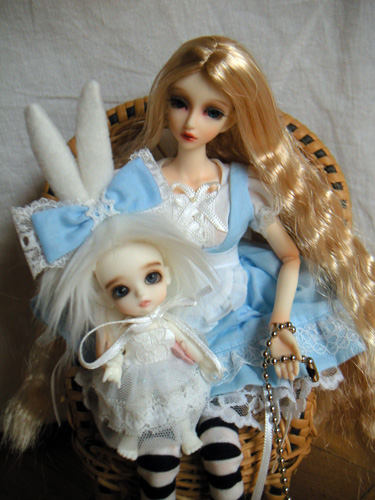 [mini Gem Aren] Alice et son lapin blanc [Lati w.pury] p3 - Page 3 Fo_ali16