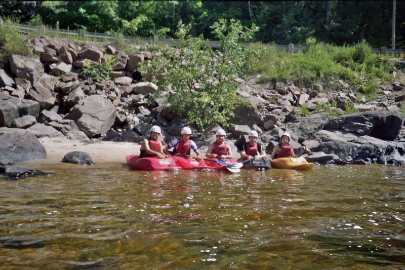 Kayak sur la rouge, 2e expédition Image017