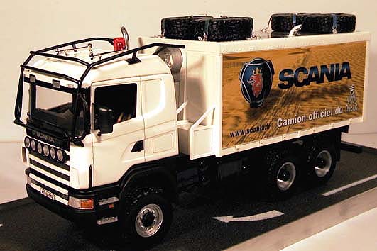 VOLVO "PARIS DAKAR" Scanda10