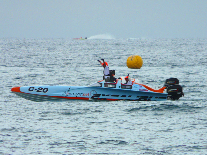 CHAMPIONNAT DU MONDE OFFSHORE 2L 3C GRAND PRIX DE SOLENZARA  P1050110