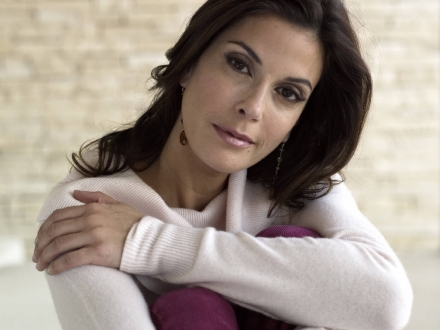 Teri Hatcher 85010