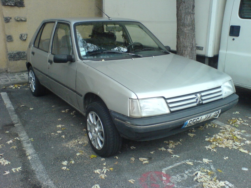 Prépa peugeot 205 5 porte (projet en stand bye)IBIZA FR 5p trouvé!! Dsc00111