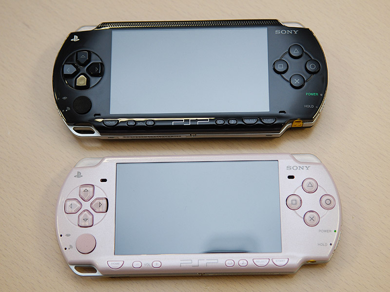 PSP 2 : La nouvelle PSP-2000 en photos face à l'ancienne Psp10