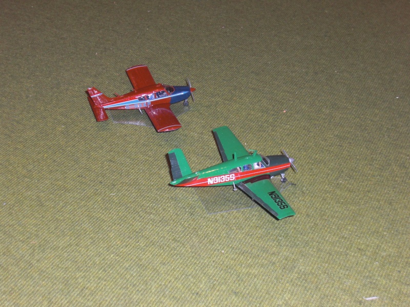 [Arii et Airfix 1/72] le Beechcraft et le Piper ensemble Avions19