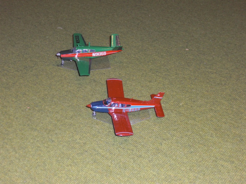 [Arii et Airfix 1/72] le Beechcraft et le Piper ensemble Avions20