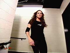 RAW - 12 novembre 2007 (Résultats) Stepha10