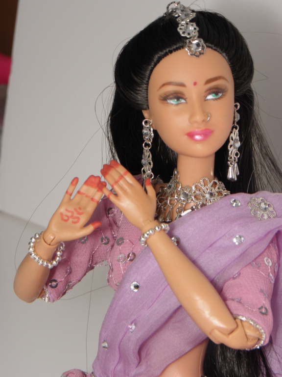 Je vous montre ce que j'ai fait de mes Barbie MTM ? P9010710