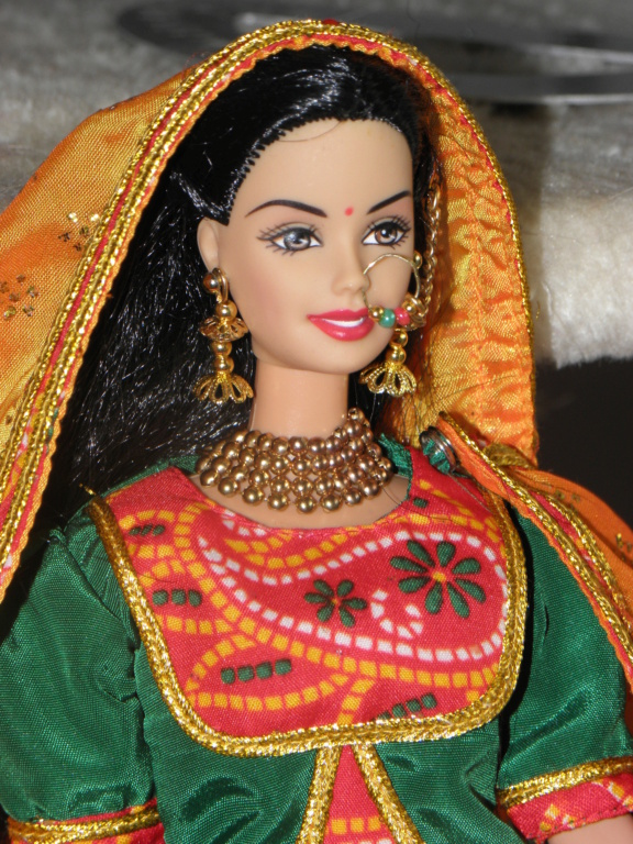 Barbie Expression of India Pa100212