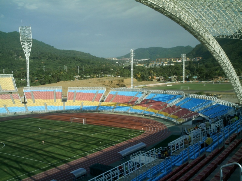 .::Estadio General Jos Antonio Anzotegui-Puerto La Cruz :: - Pgina 14 Imag0010