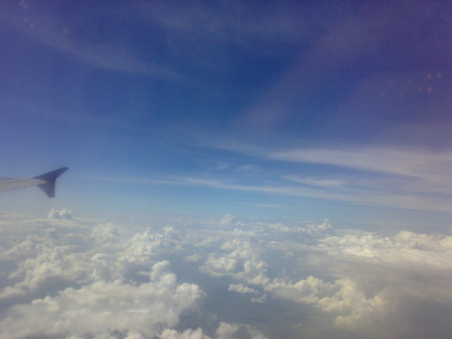 uUP ABOVE THE WORLD SO HIGH !! 09082011