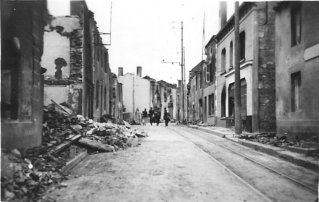 10 juin 1944 La_rue10