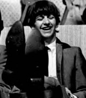 Beatle's Photorama Ringo110