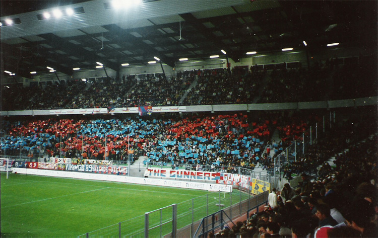 Photo Old School (+ de 10 ans) - Page 7 Tifo110