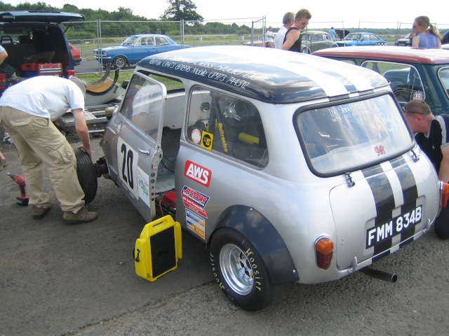 Photos de Mini racing trouvées sur le net - Page 6 Img_1010
