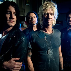 Duff McKagan une rock e economia apos Guns Loaded10