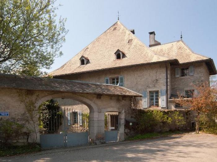 Le Château du Bérouze 48733410