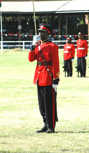 Guards of honour & ceremonial uniforms Kenhgd10
