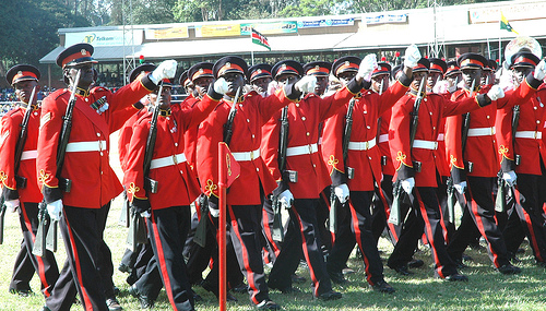 Guards of honour & ceremonial uniforms Kenhgd11