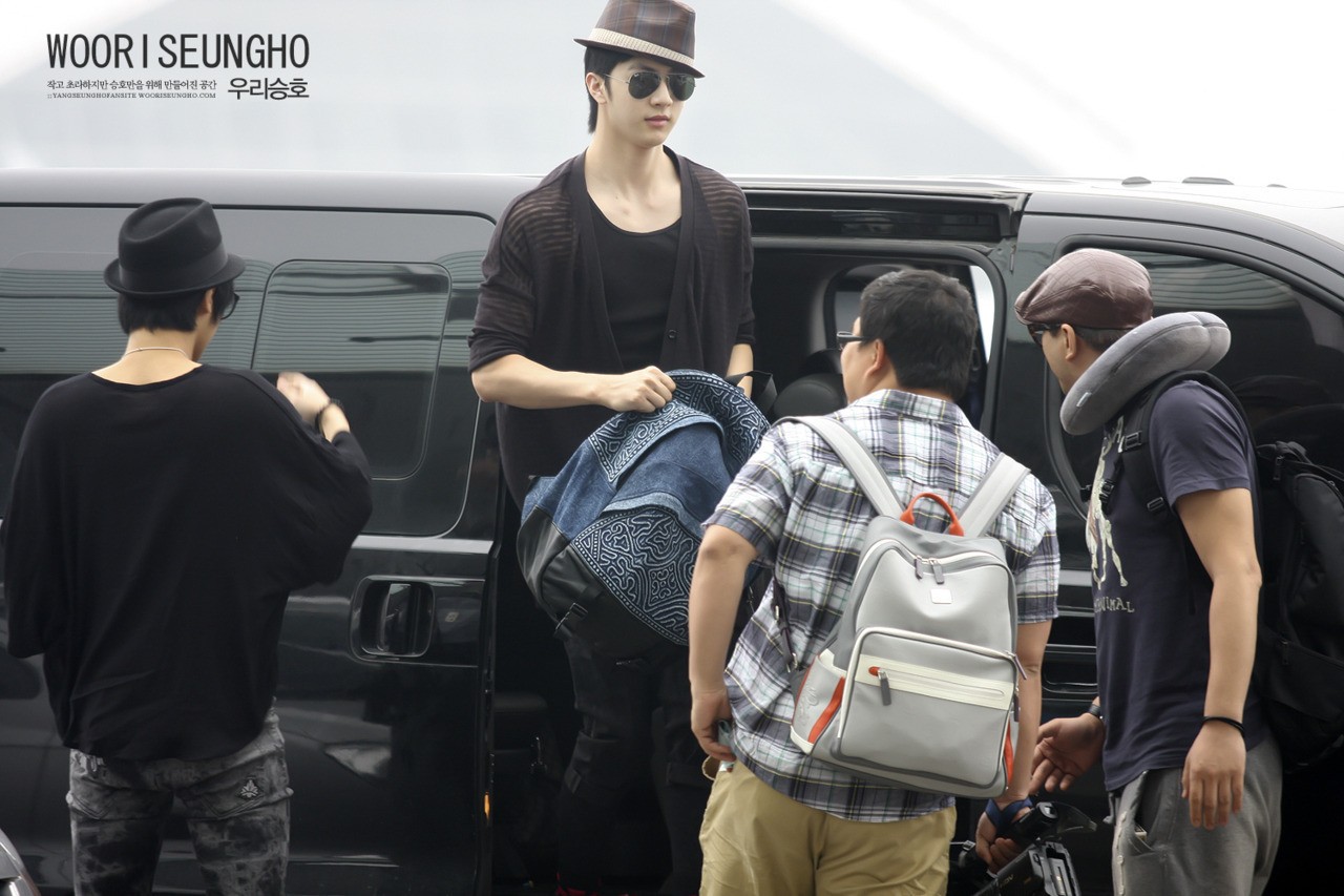 MBLAQ @ Incheon Airport to Singapore Kairpo12