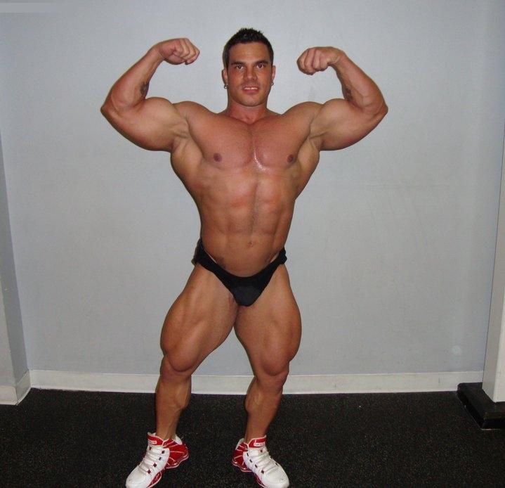 Alexey Gonzales  avant les NPC Nationals 2010  210