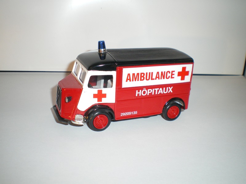 Citroën miniatures > "Ambulances, transports de blessés et assistance d'urgence aux victimes" Imgp0114