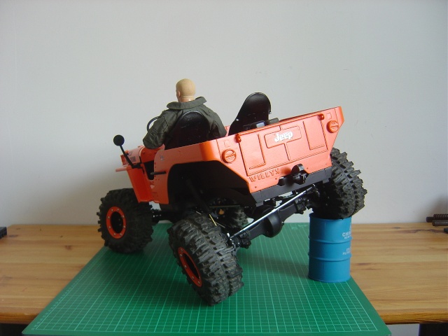 Modélisme jeep addict !!! willys 1/6 type rock crawler Dsc03922