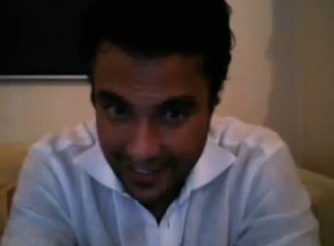 Capturas del twitcam con Jaime Camil del 22/09/10 4010