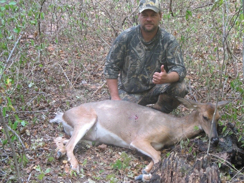 Busted me a doe this morning Img_0010