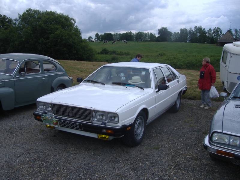 TOUR DE BRETAGNE 2011 DES VEHICULES ANCIENS Dscf0711