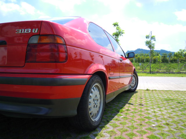 1995年泛德歐規 BMW E36 318 TIA 驗車身 三門掀背小跑房車 Dscn5015