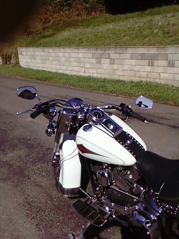 j'ai retrouver une autre moto Photo011