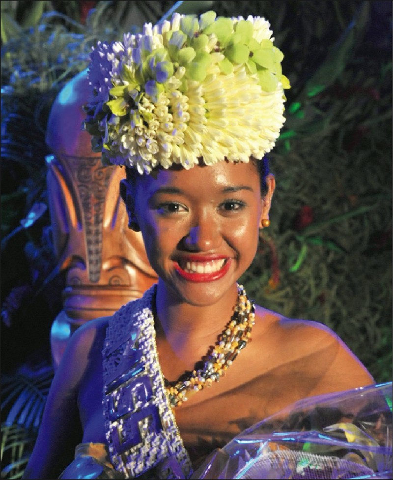 Miss Paea 2011 - Rirei Wan 10043512