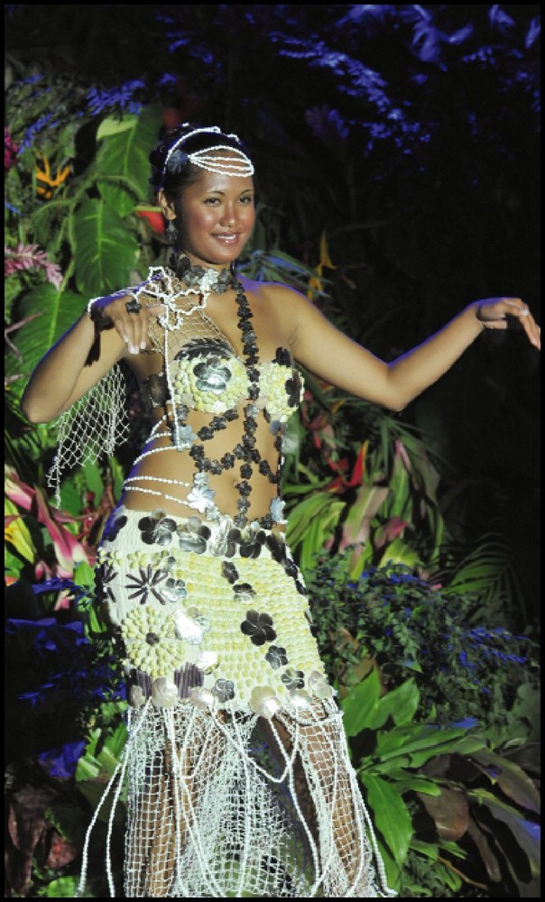 Miss Paea 2011 - Rirei Wan 10043517