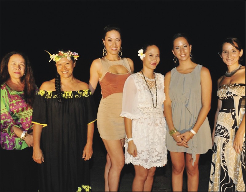 Article dans La Dépêche de Tahiti le 20 juin 2011 : Les Miss Tahiti 2011 en avant-première 10389610