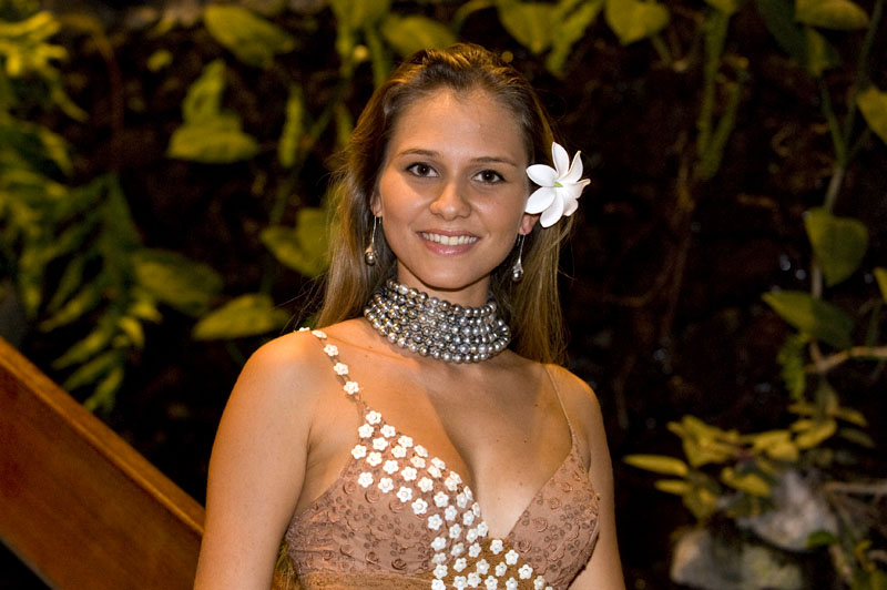 Article dans Tahiti Presse le 28 mai 2011 - Miss Tahiti 2011 : 16 candidates pour cette 51ème édition 11_cdc10