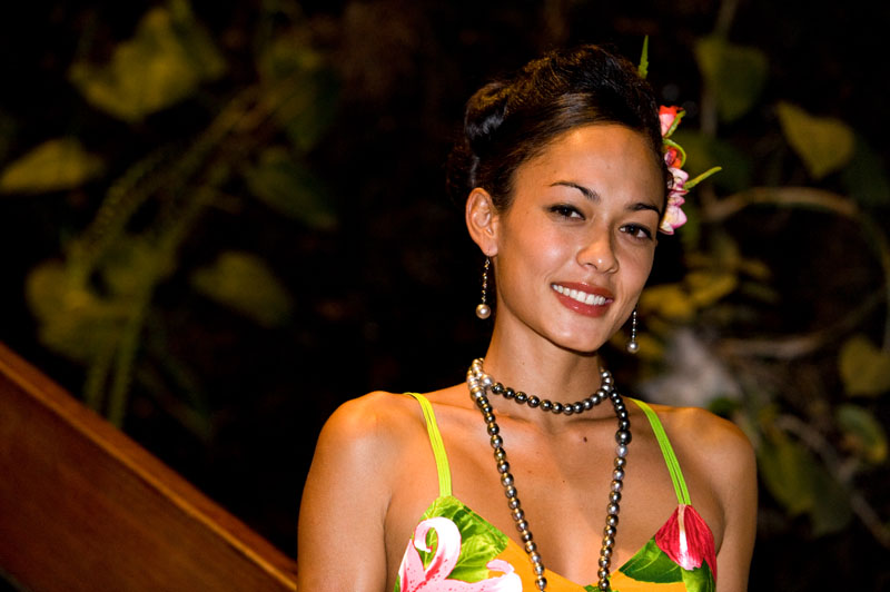 Article dans Tahiti Presse le 28 mai 2011 - Miss Tahiti 2011 : 16 candidates pour cette 51ème édition 16_cdc10