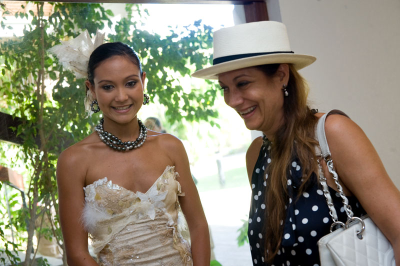 Article dans Tahiti Presse le 20 juin 2011 : Epreuve orale pour les candidates à l'élection de Miss Tahiti Cdc00410
