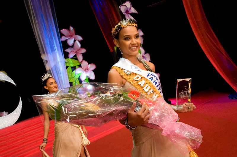 Article dans Tahiti Presse le 24 juin 2011 - Rauata Temauri élue Miss Tahiti Cdc18010