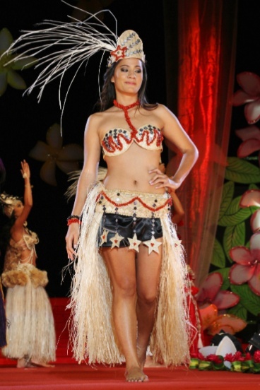 Article dans Les Nouvelles de Tahiti le 25 juin 2011 : Rauata Temauri, Miss Tahiti 2011 Np-mis26