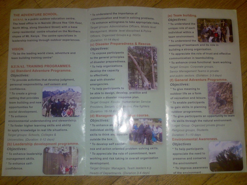 Kenya  Febbraio 2011 - Safari monti  Aberdare e Mt. Kenya - Pagina 3 Leafle11