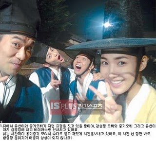 [TRANS] 100902 Park Min Young Uploads Pictures From SungKyunKwan Set A110